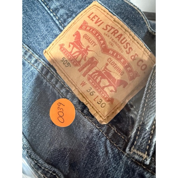 Levi's Man Jeans W36 L30 Back Pockets Blue Denim Zip Button - Picture 9 of 9